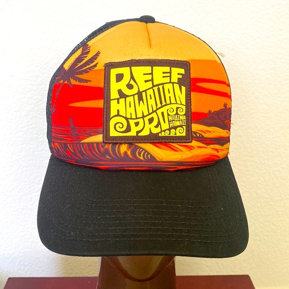 Reef Hawaiian Pro 2014 trucker hat - Picture 1 of 9